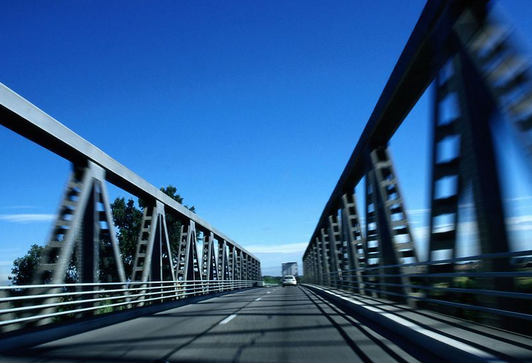 交通建設管理新制度影響